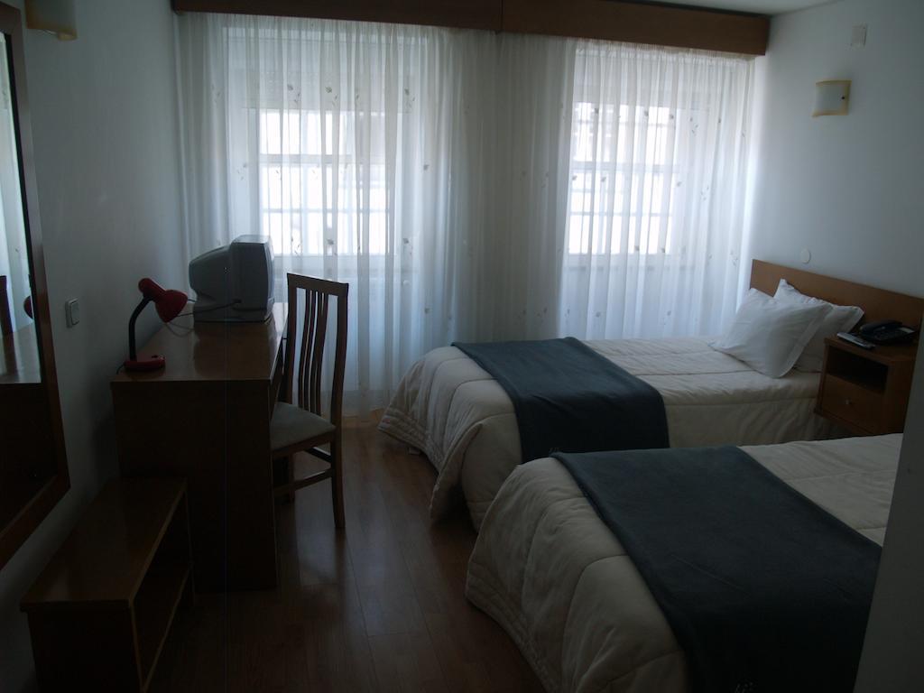 Hotel Santos Guarda Room photo