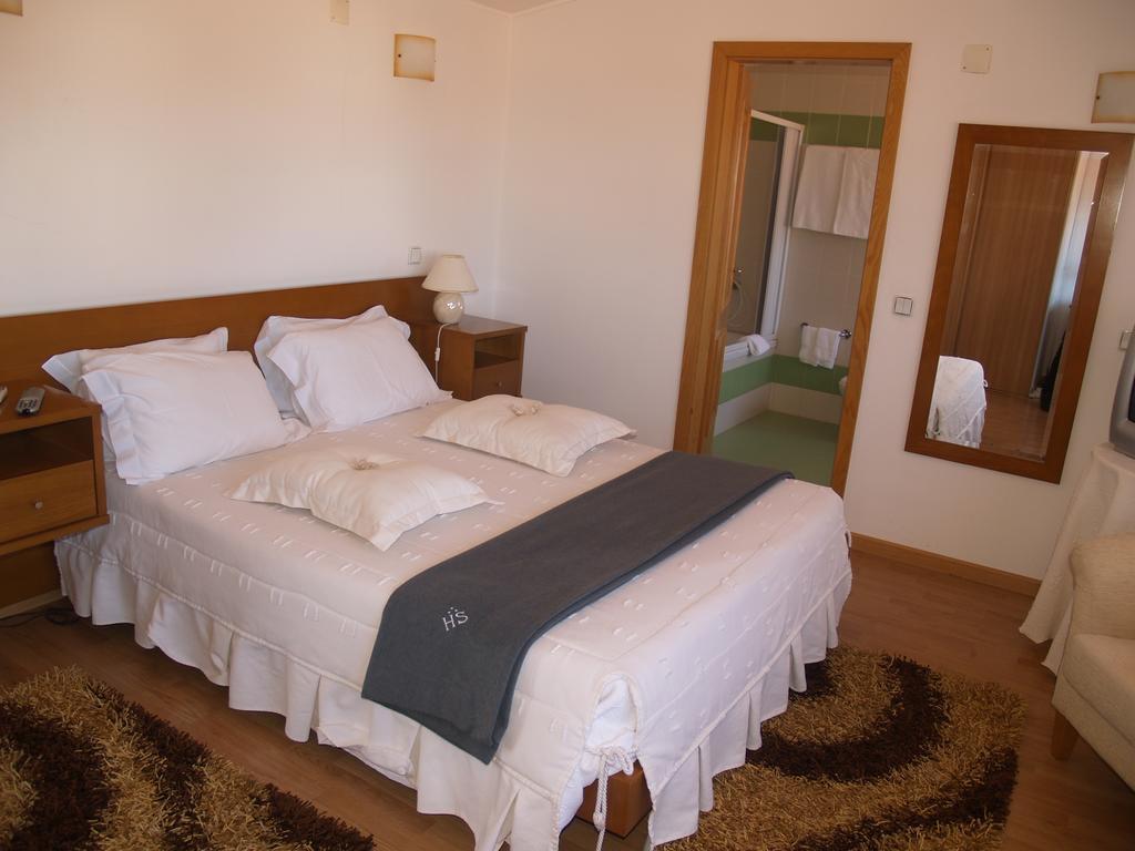 Hotel Santos Guarda Room photo